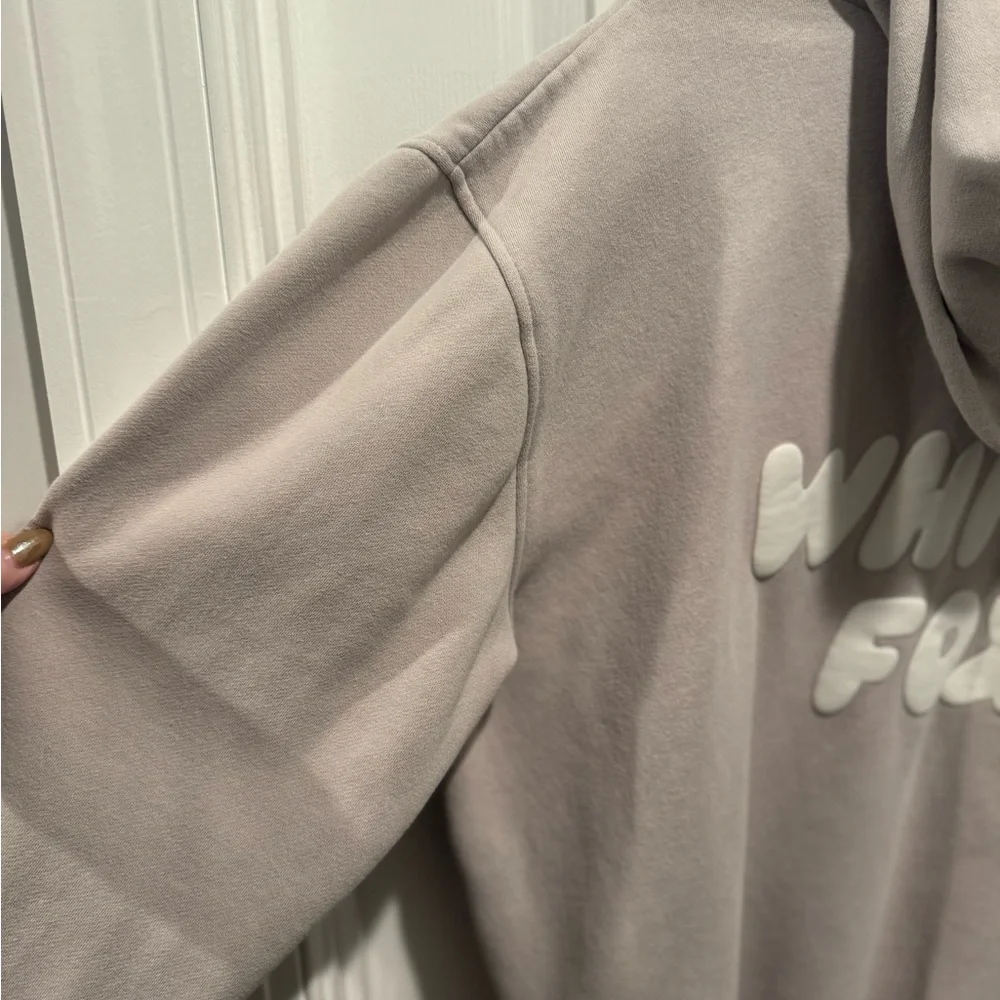 White Fox Hoodie Light Gray Size L/XL - Picture 13 of 14